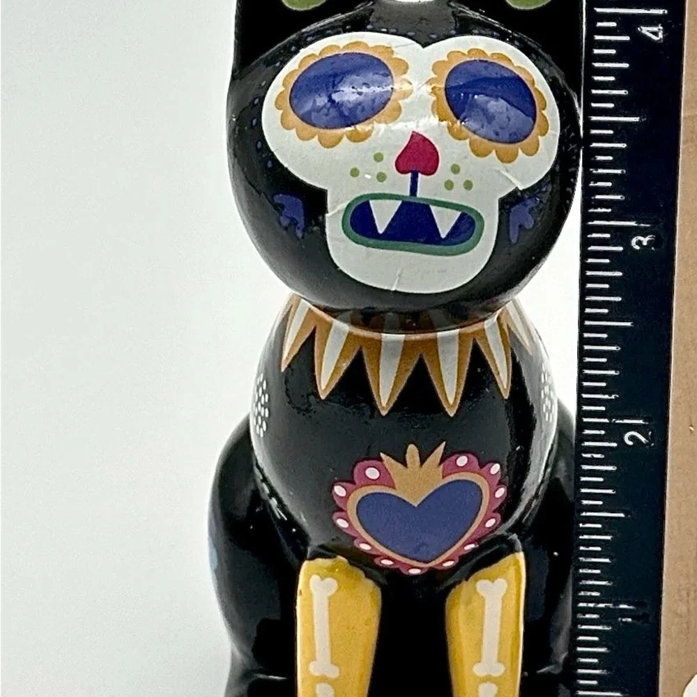 Colorful Day of the Dead Cat‎ Figurine